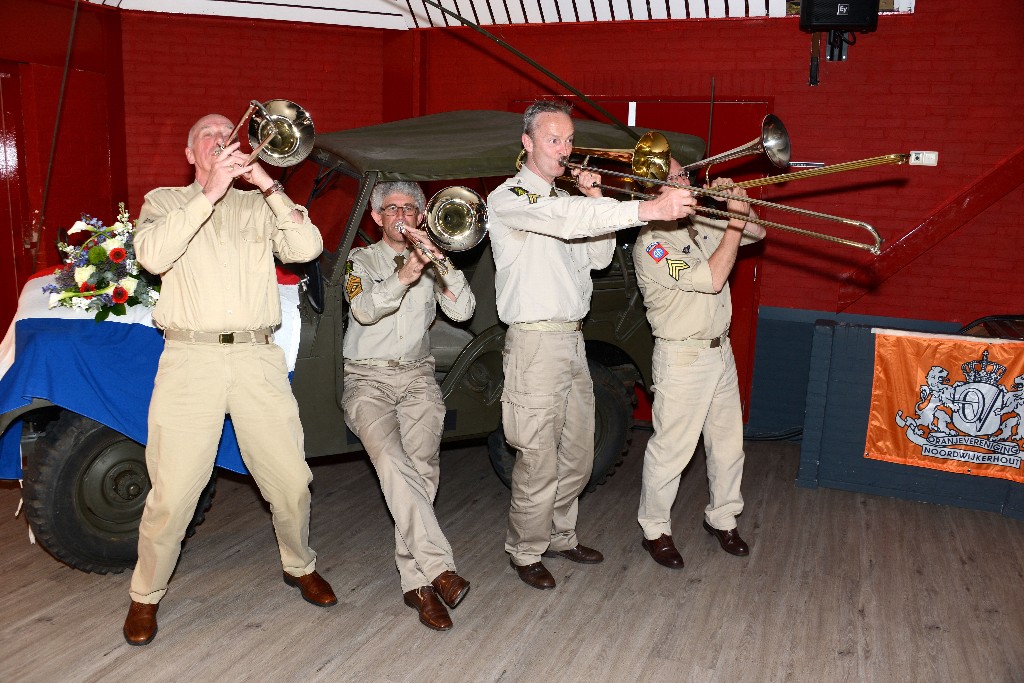 ../Images/Bevrijdingsfestival Noordwijkerhout 048.jpg